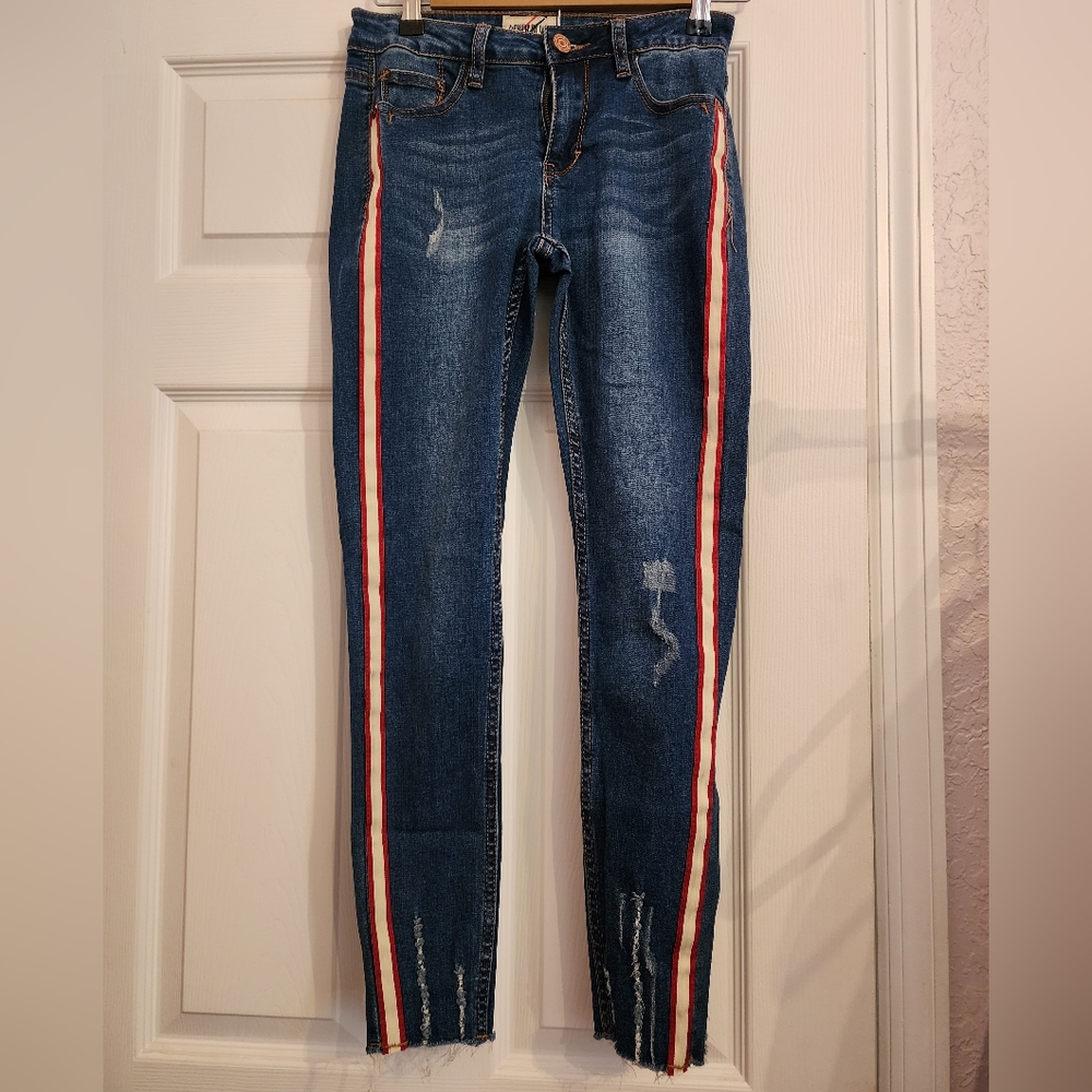 Denim Blvd. Jeans
